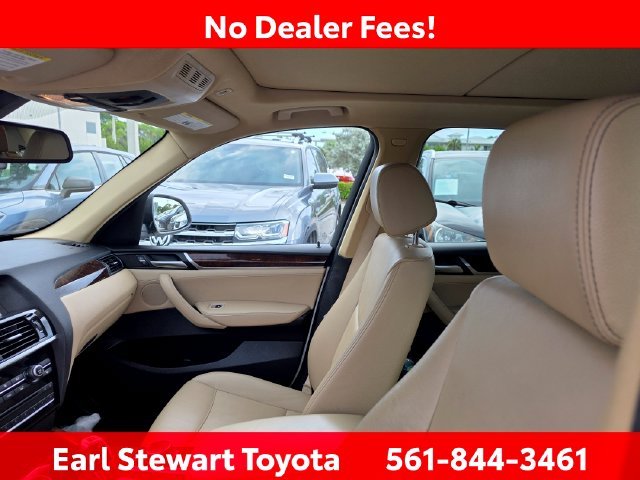 Used 2016 White BMW xDrive28i image 3