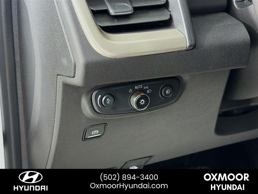 Used 2020 Summit White GMC Denali image 10