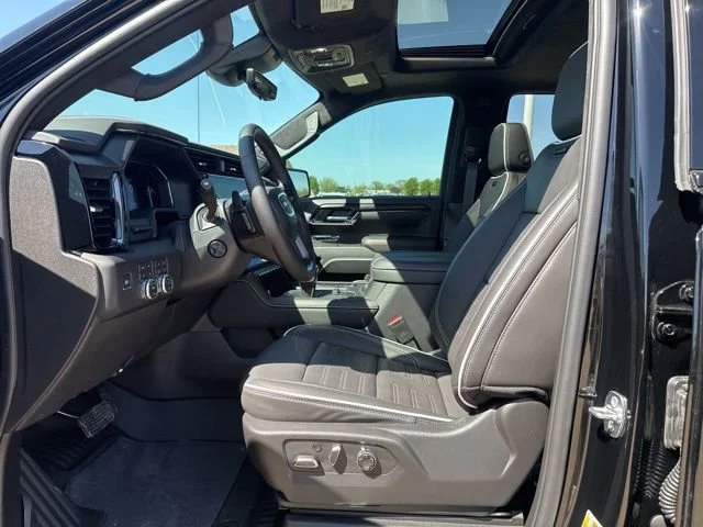 2026 GMC Sierra 1500 AT4X - Photo 16
