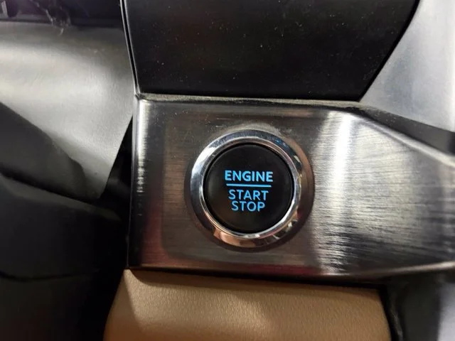 Used 2023 Gray Ford LARIAT image 24