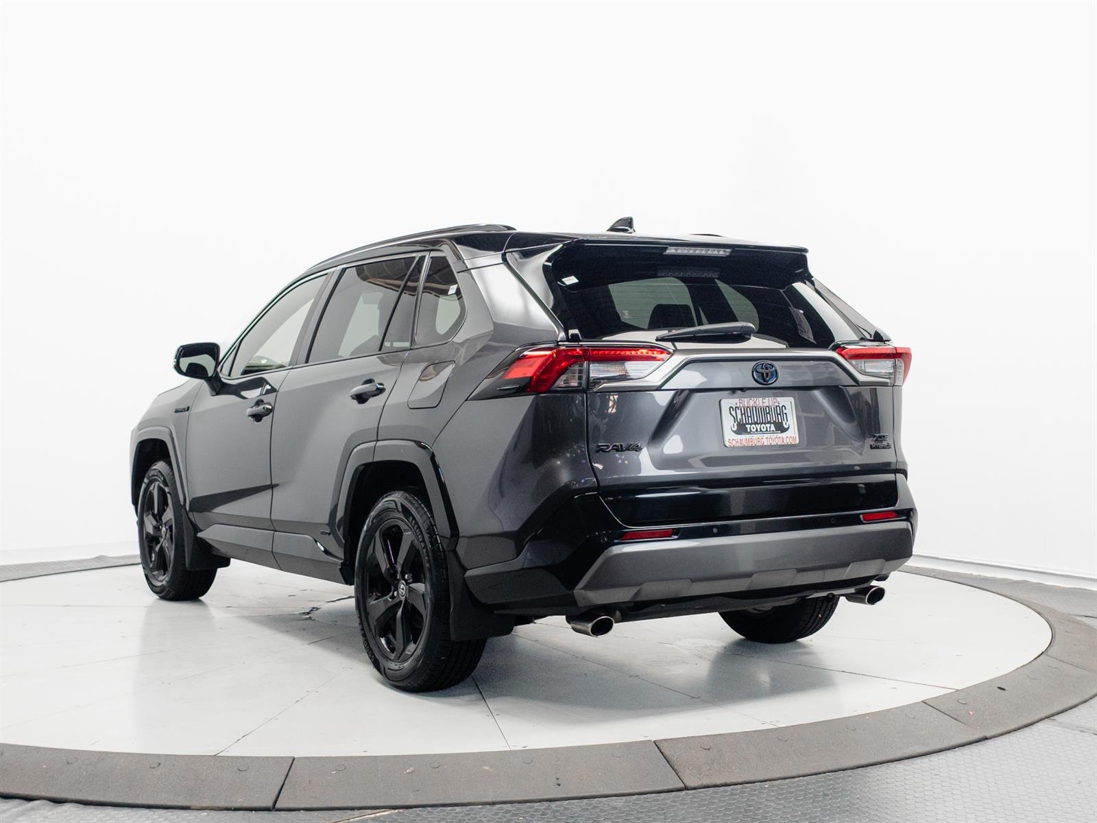 Used 2019 Gray Toyota XSE image 9