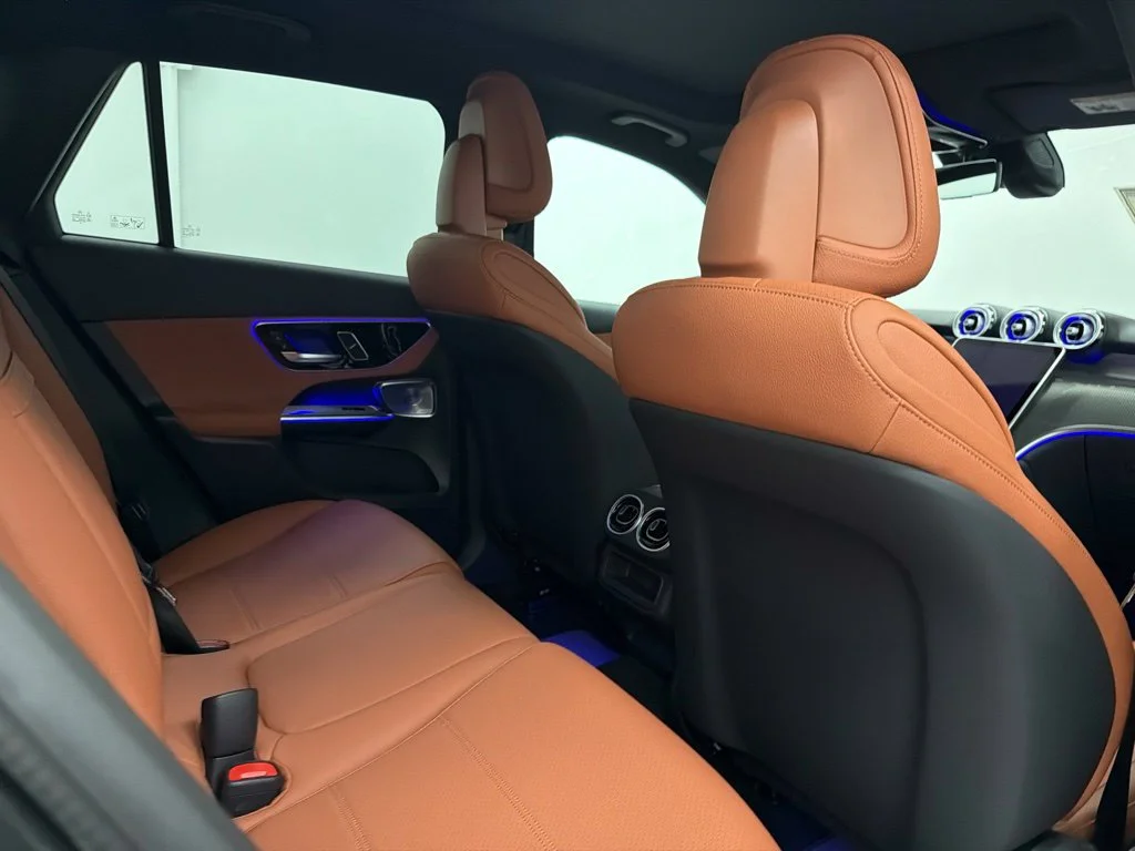New 2027 Gray Mercedes-Benz GLC 300 image 27