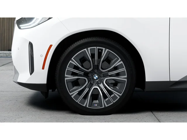 New 2026 Alpine White BMW 30 xDrive image 7