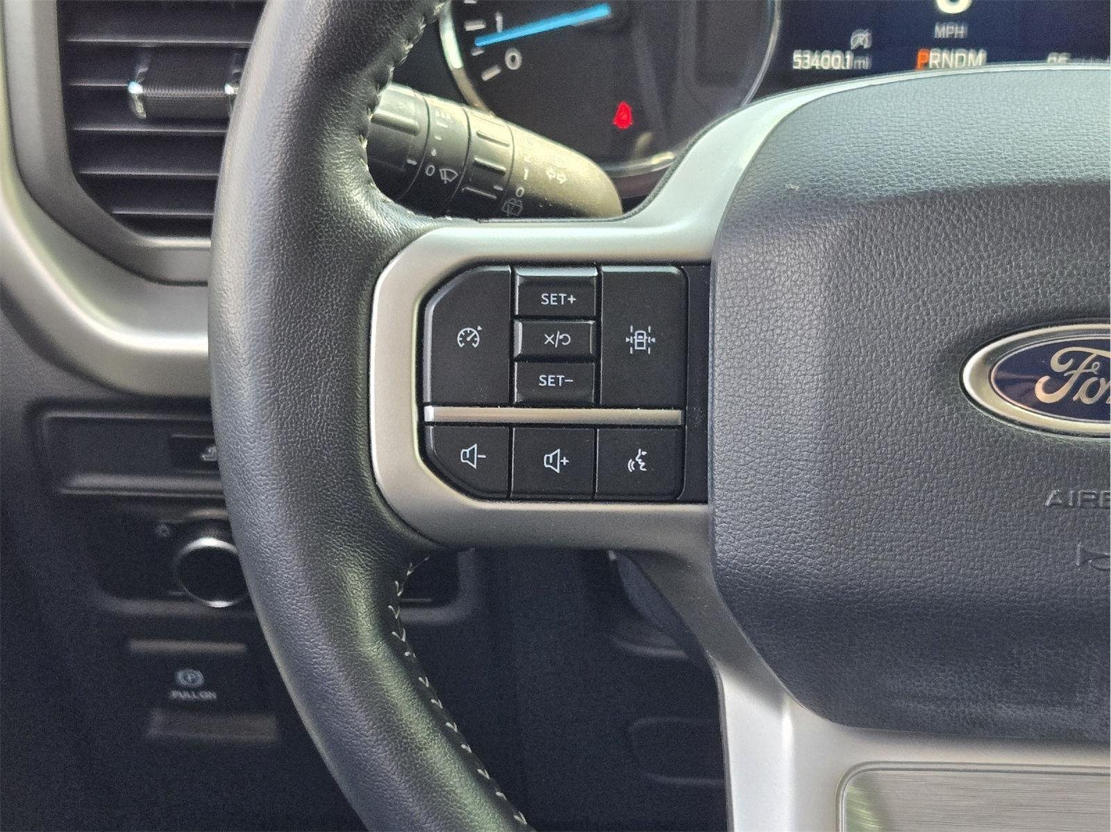 Used 2024 Iconic Silver Ford XLT image 27