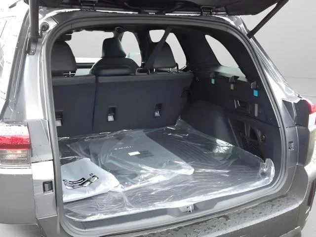 New 2026 MAGNETITE GRAY METALLIC Subaru Premium image 5