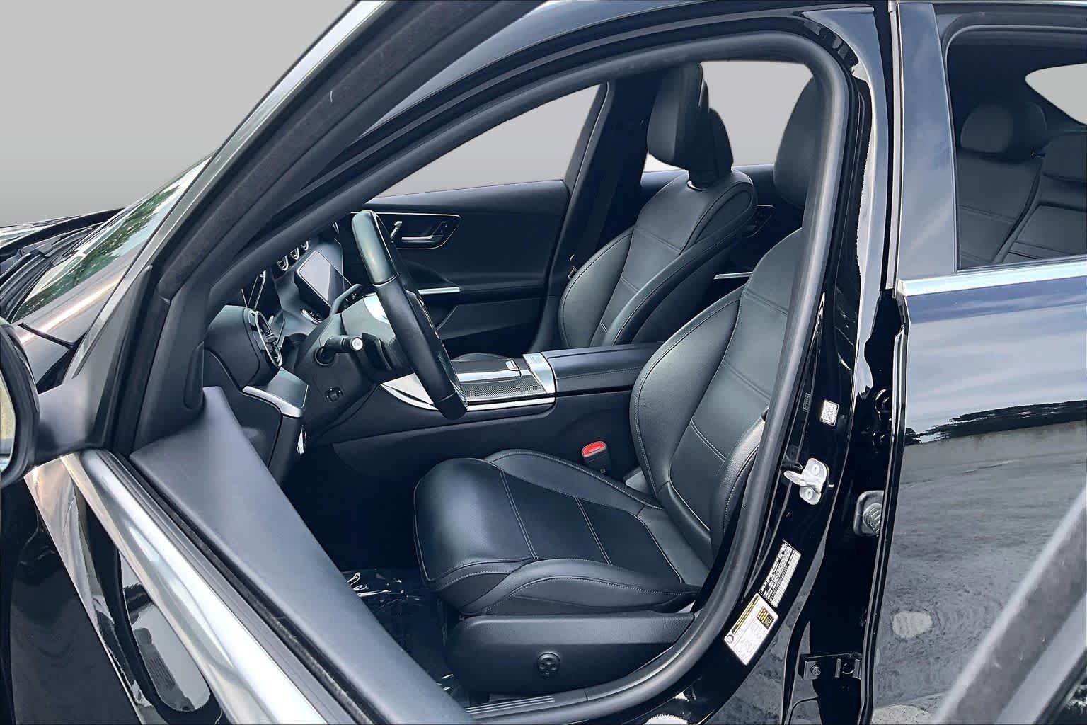 Used 2024 Obsidian Black Metallic Mercedes-Benz C 300 image 8