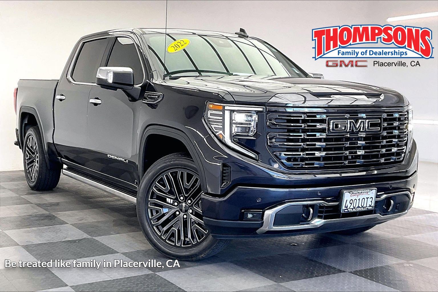 2022 GMC Sierra 4WD Crew Cab Short Box Denali Ultimate's photo