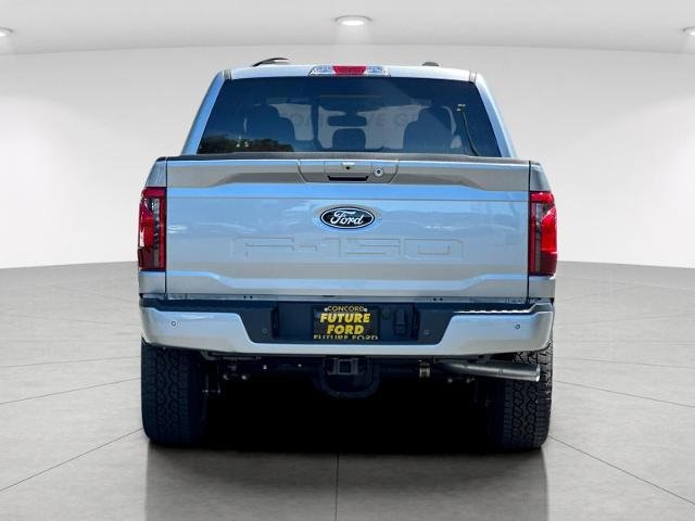 New 2026 Iconic Silver Metallic Ford XLT image 31