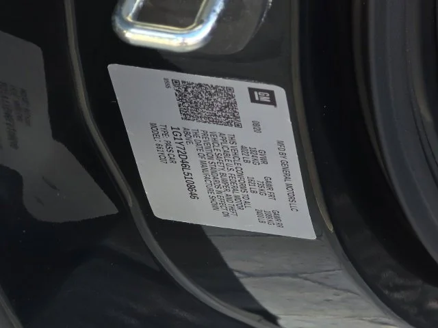 Used 2020 Black Chevrolet Stingray image 34