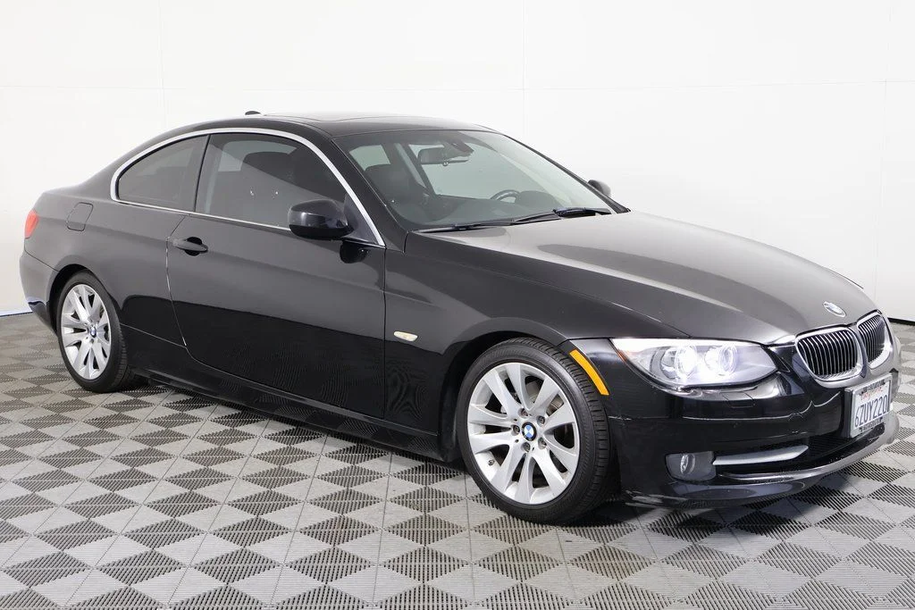 Used 2013 BMW 3 Series 328i with VIN WBAKE5C5XDJ107391 for sale in Escondido, CA