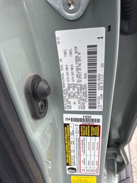 2024 Toyota Tundra SR5 - Photo 36
