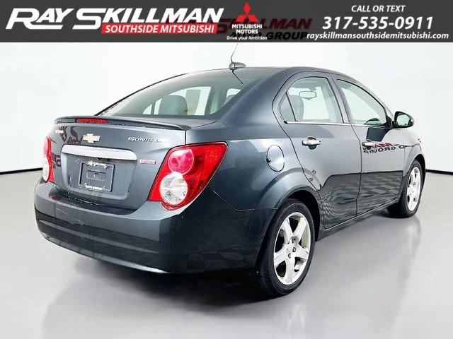 Used 2015 Gray Chevrolet LTZ image 7