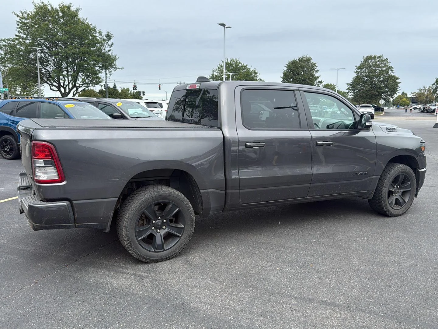 Used 2022 Granite Crystal Metallic Clearcoat Ram Big Horn image 10