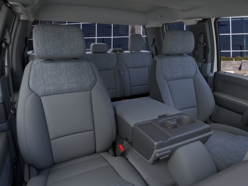 New 2026 Oxford White Ford XLT image 10