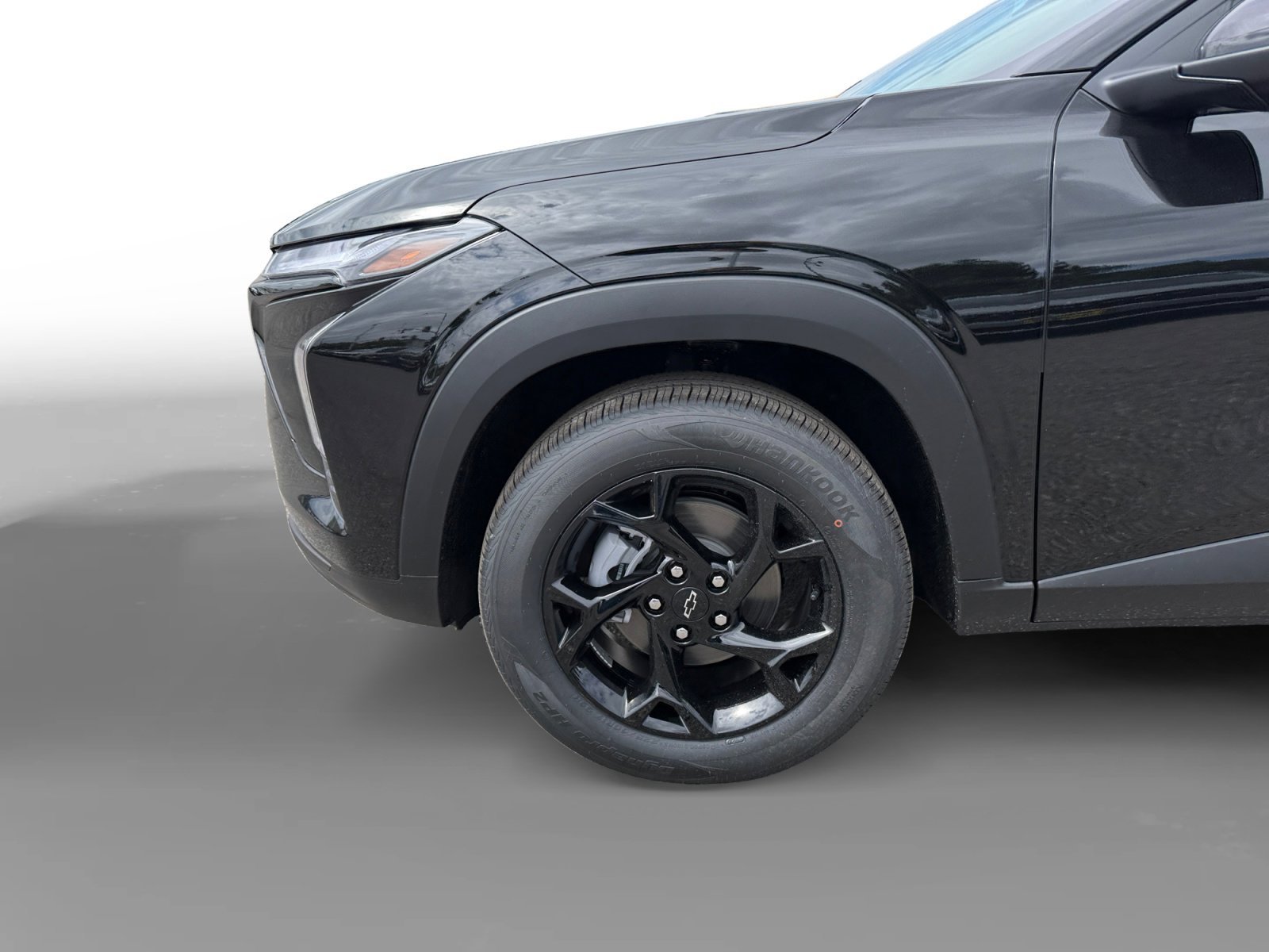 New 2026 Mosaic Black Metallic Chevrolet LT image 9