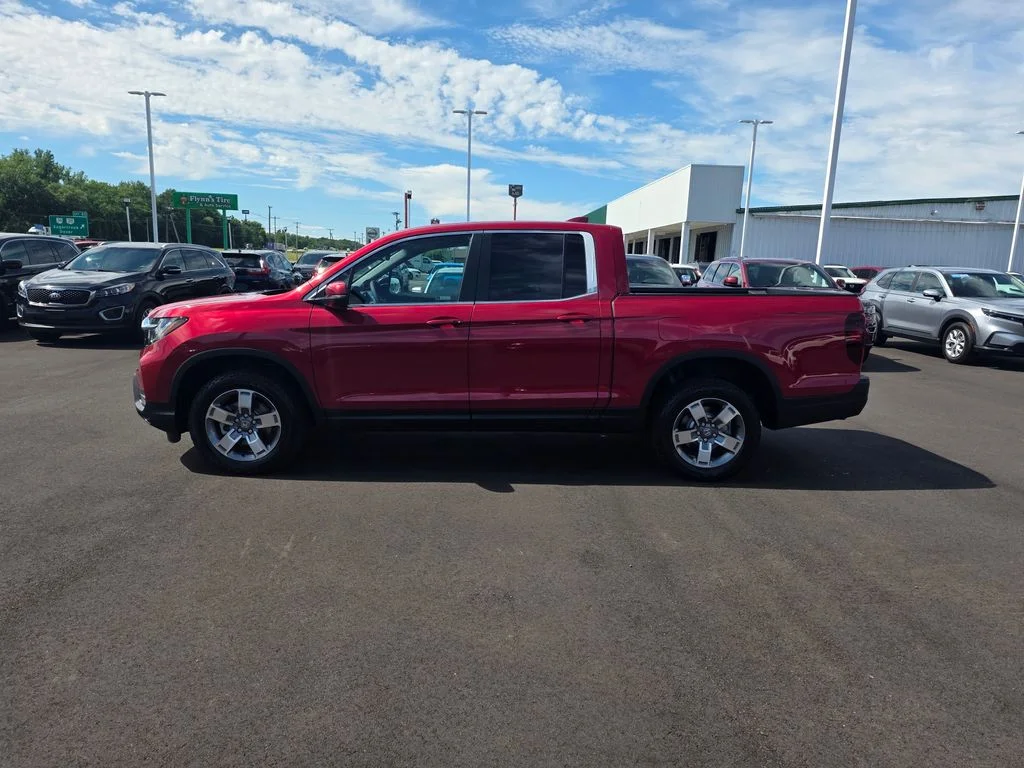 New 2026 Radiant Red Metallic II Honda RTL image 7