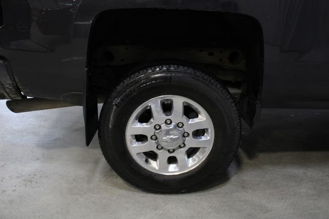Used 2015 Tungsten Metallic Chevrolet LT image 23