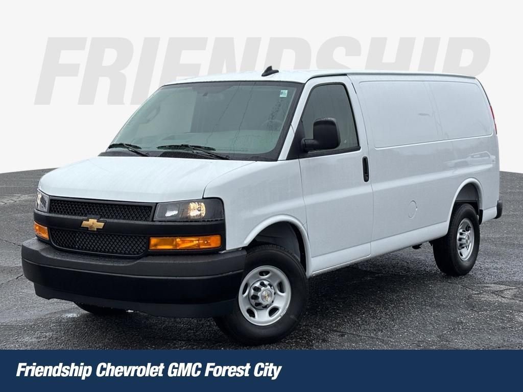 2025 Chevrolet Express Cargo