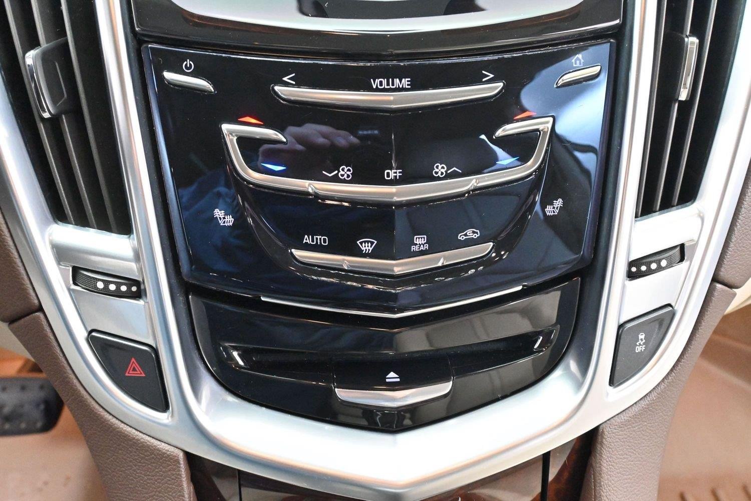 Used 2014 Platinum Ice Tricoat Cadillac Luxury Collection image 24