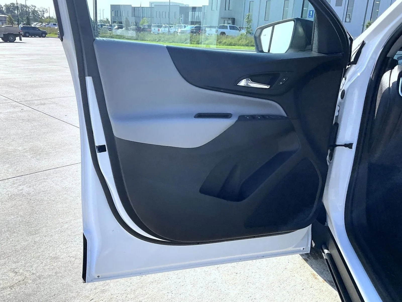 Used 2024 White Chevrolet LS image 10