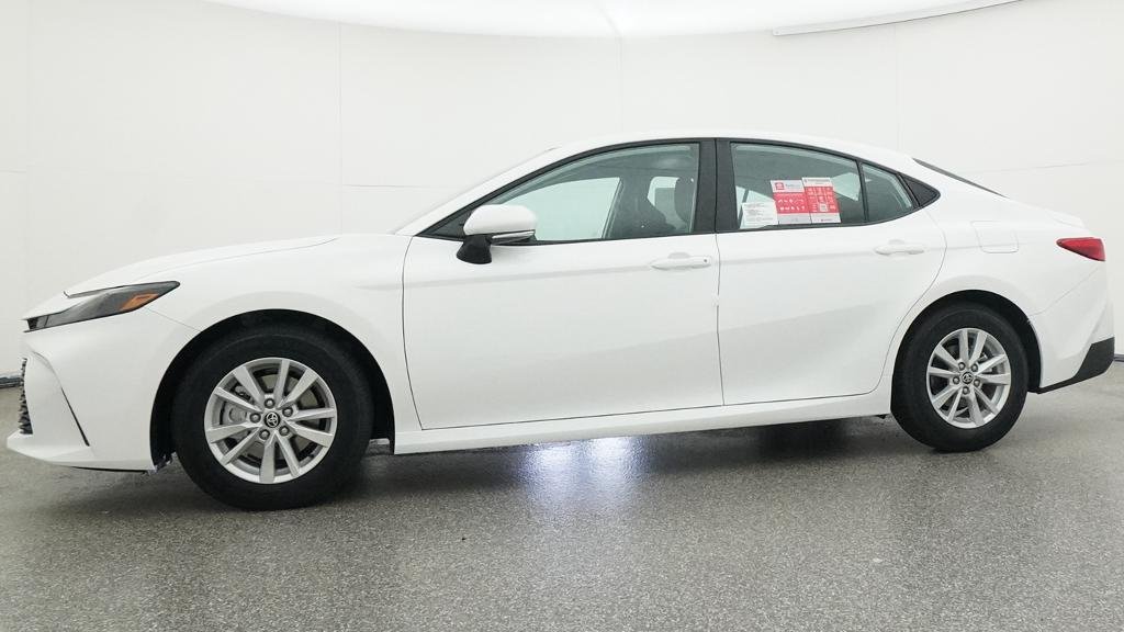 New 2026 Ice Cap Toyota LE image 4