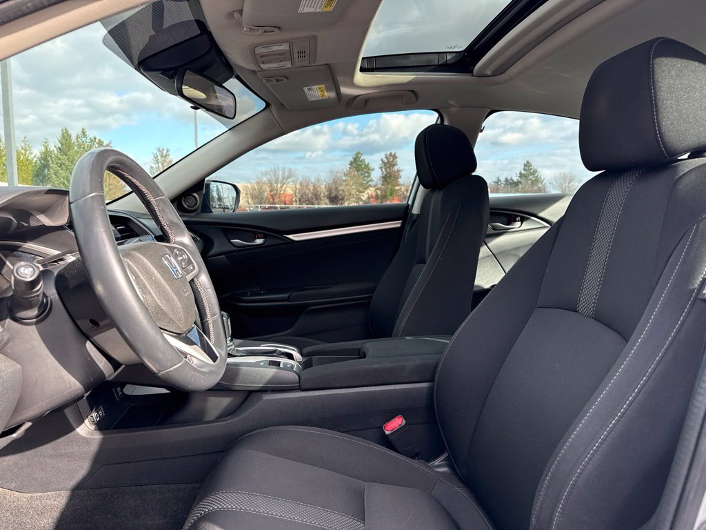 Used 2020 Lunar Silver Metallic Honda EX image 9