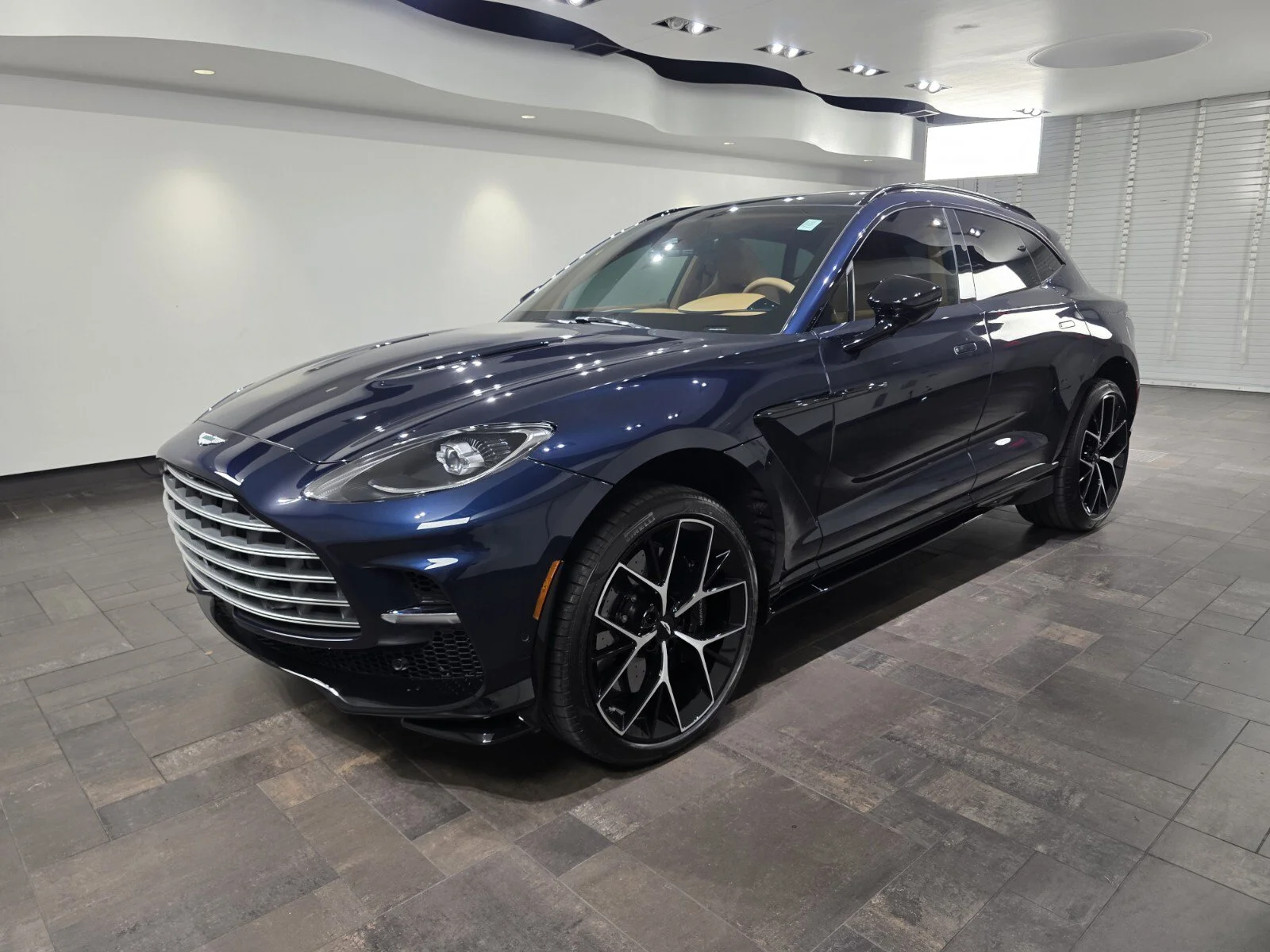 Used 2026 Midnight Blue Aston Martin 707 image 27