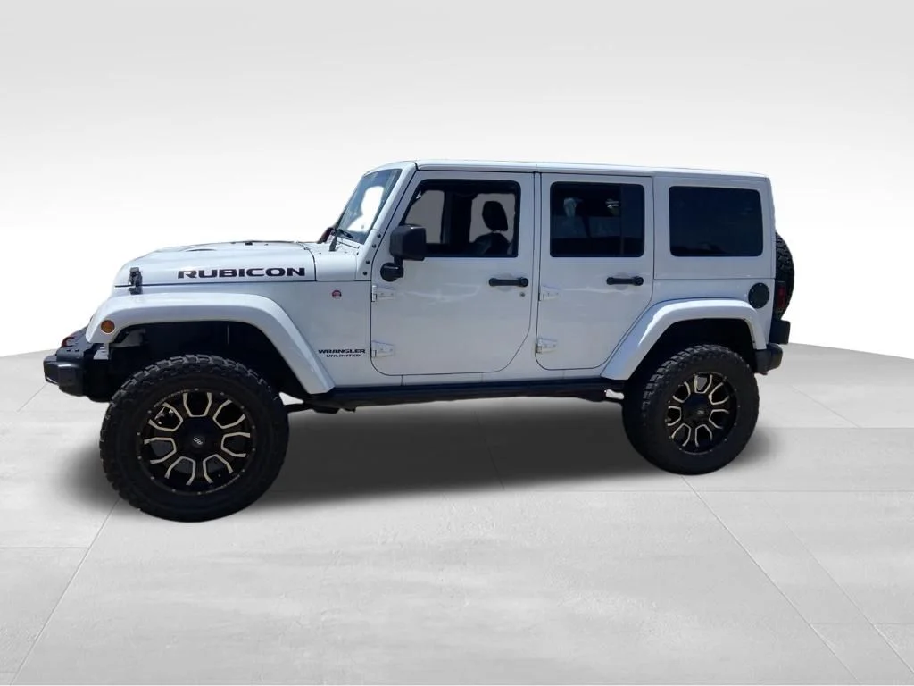 Used 2017 White Jeep Unlimited Rubicon image 26