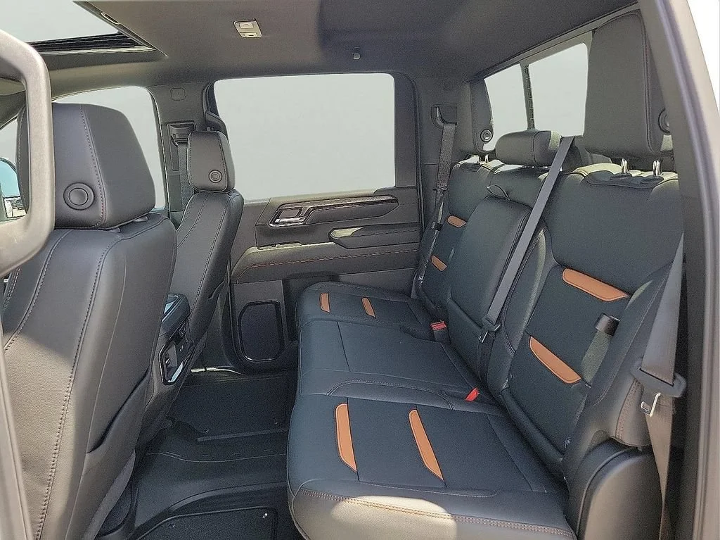 2026 GMC Sierra 2500HD AT4 - Photo 13