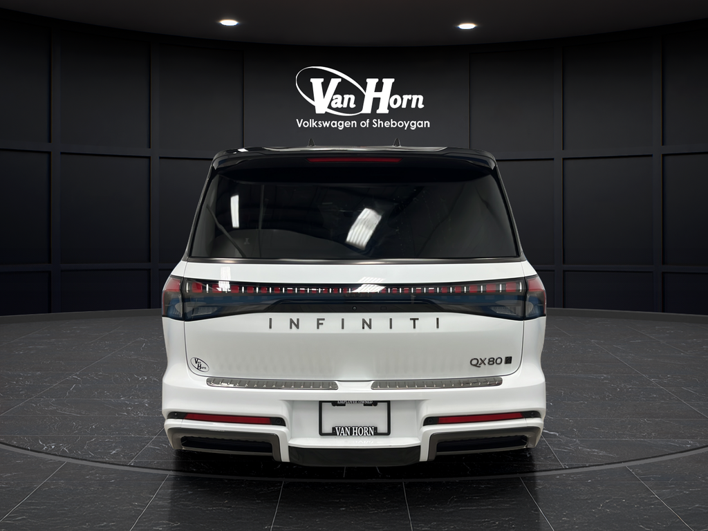 Used 2025 Radiant White/Black Obsidian INFINITI AUTOGRAPH image 5