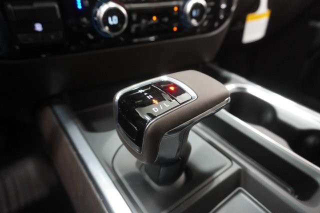 2026 GMC Sierra 1500 SLT - Photo 35