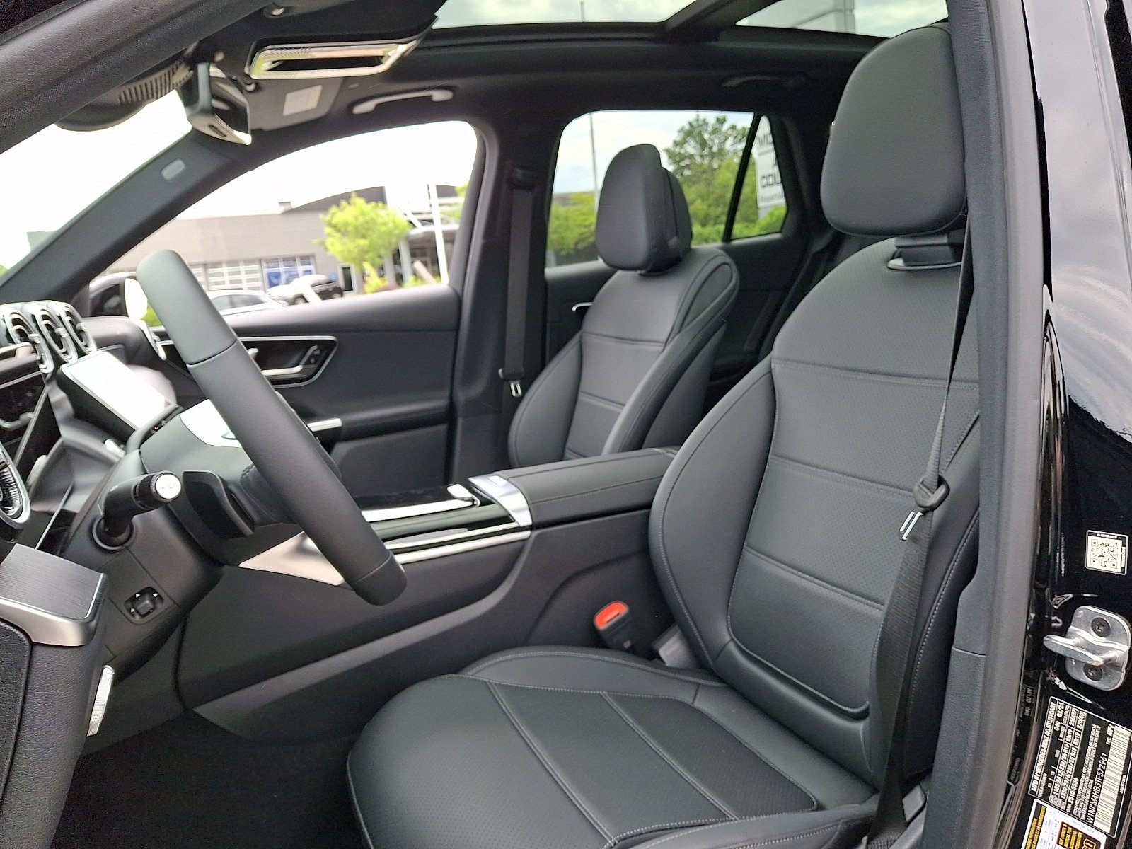 New 2026 Black Mercedes-Benz GLC 300 image 11