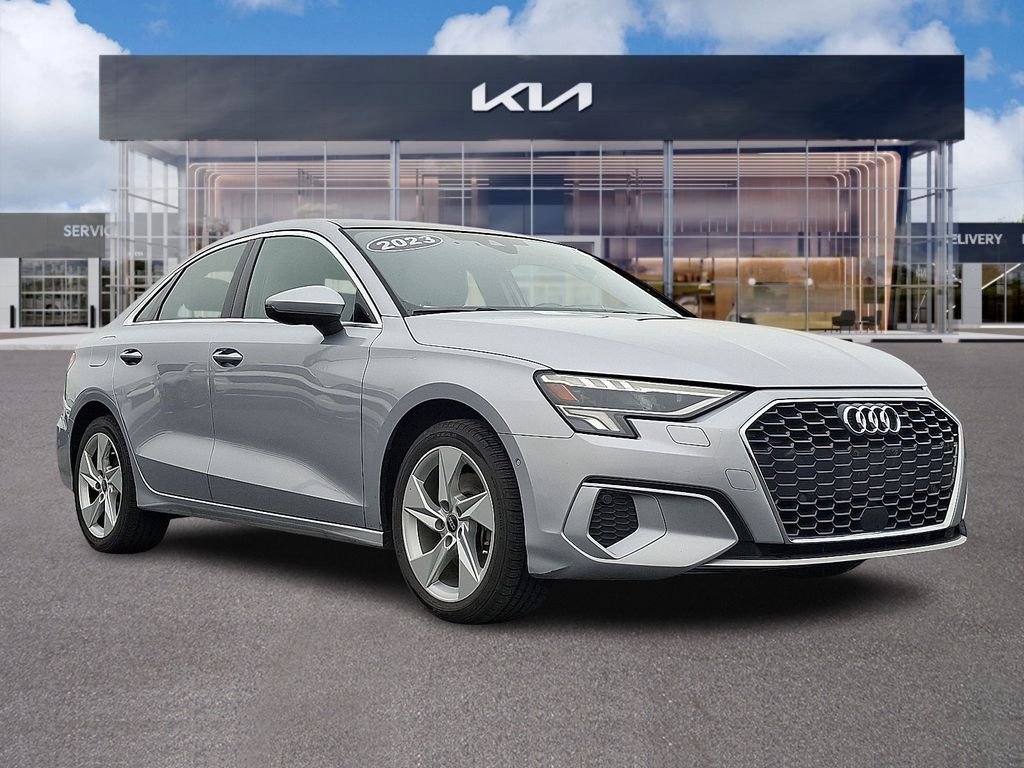 2023 Audi A3 40 TFSI Premium FWD S tronic's photo