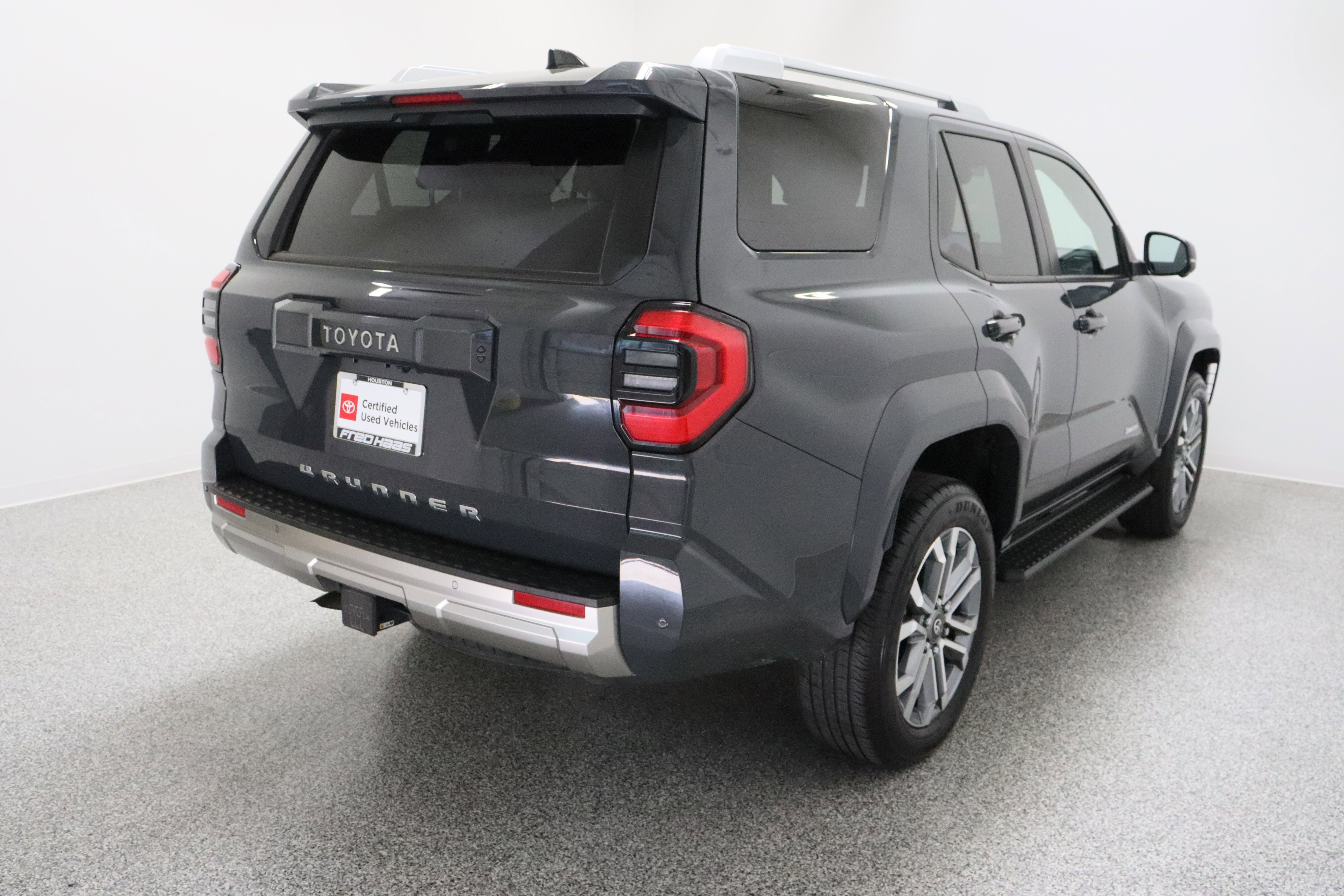 Used 2025 Underground Toyota Limited 2.4T image 7
