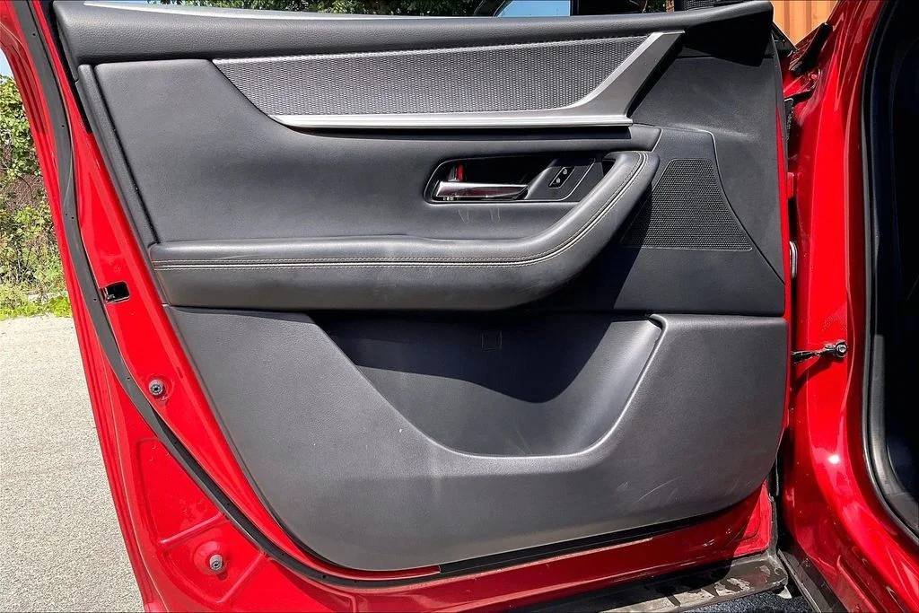 2025 Mazda CX-70 Premium Plus Package - Photo 23