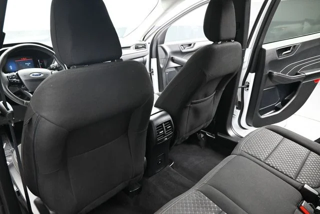 Used 2023 White Ford Active image 20