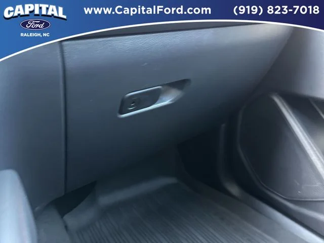 Used 2025 White Ford Active image 27
