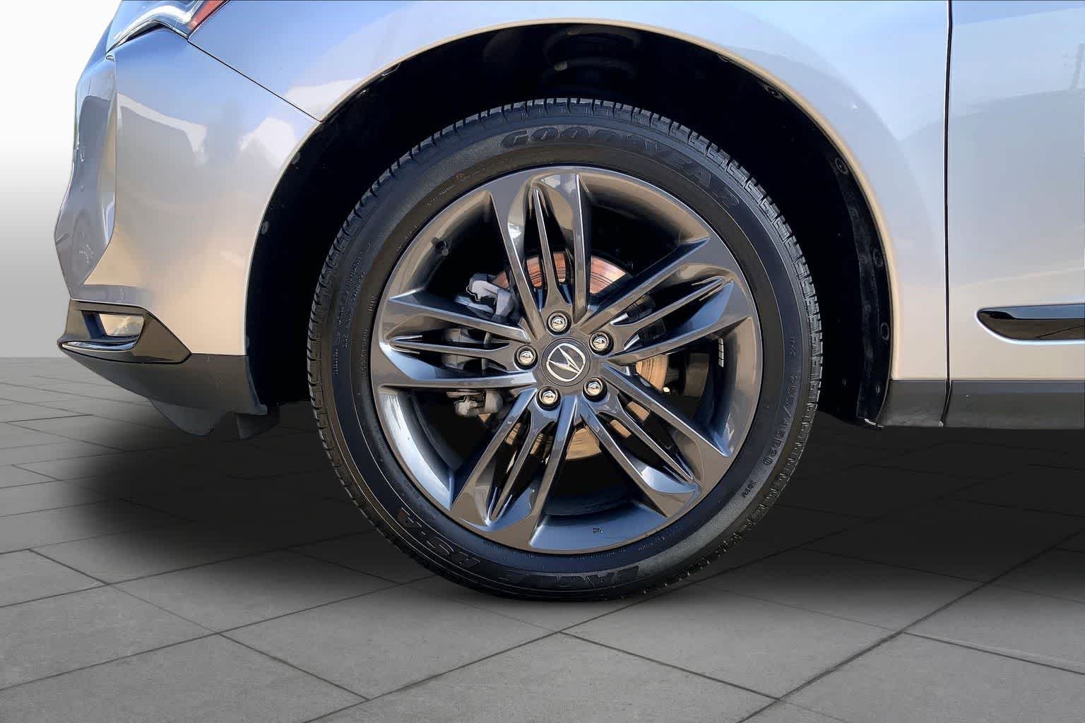 Used 2024 Lunar Silver Metallic Acura w/A-Spec Package image 10