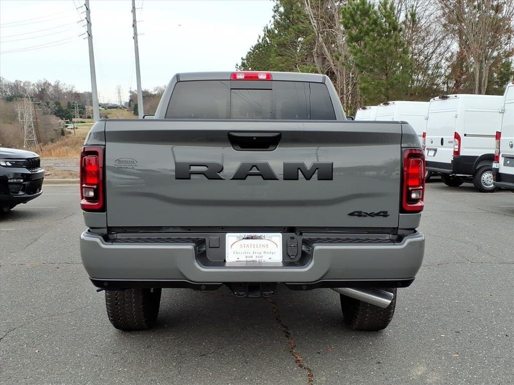 New 2026 Ceramic Gray Clear-Coat Exterior Paint RAM Big Horn image 18