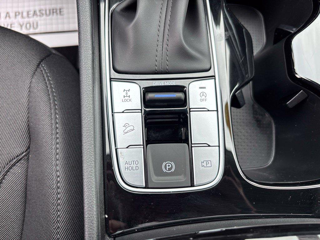 New 2026 Gray Hyundai SE AWD image 28