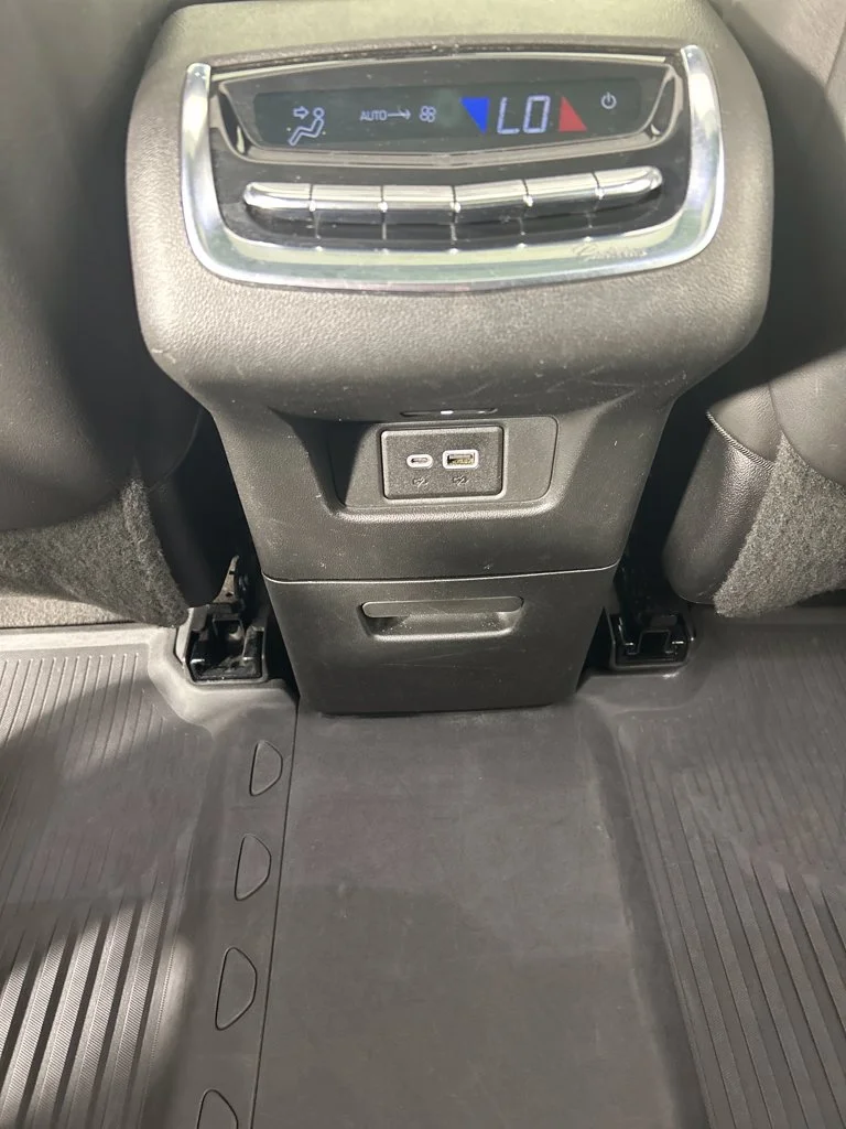 Used 2020 Gray Cadillac Premium Luxury image 18