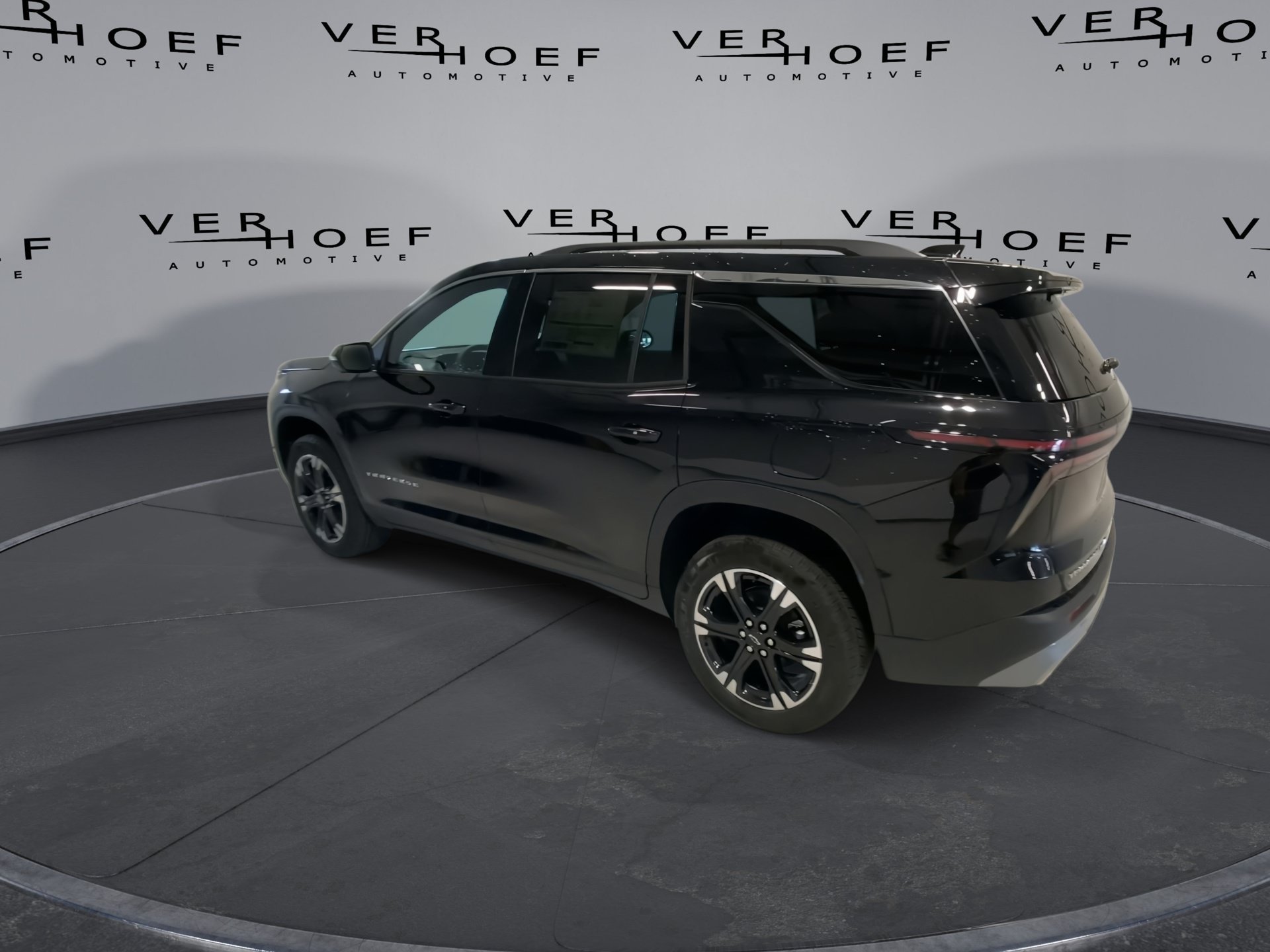2027 Chevrolet Traverse LT - Photo 6