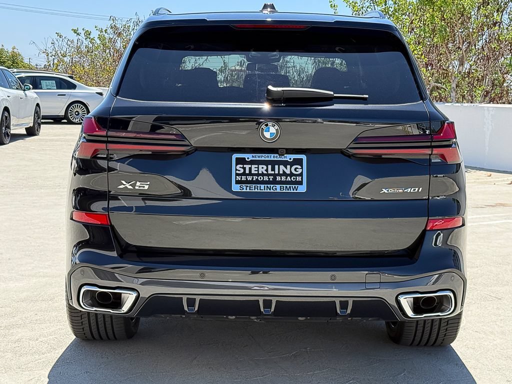 New 2026 Black Sapphire Metallic BMW xDrive40i image 5