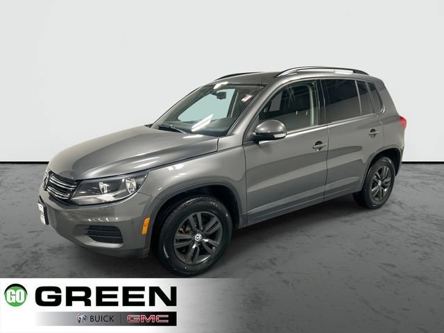 2016 Volkswagen Tiguan 2.0T S's photo