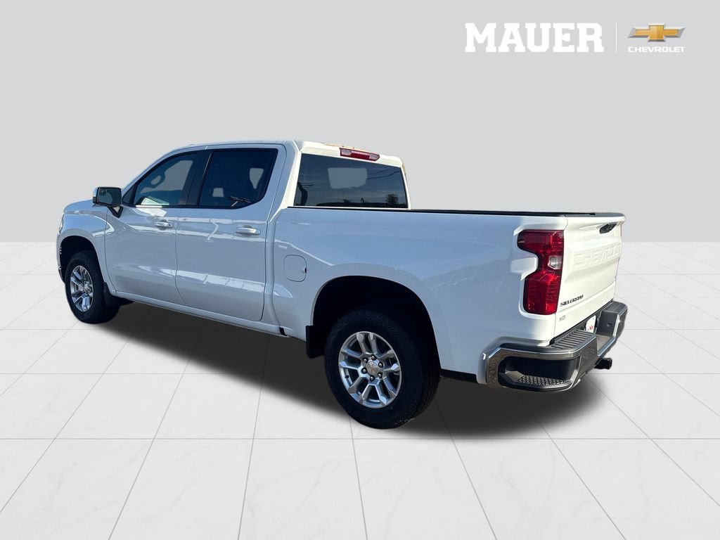New 2026 Summit White Chevrolet LT image 5