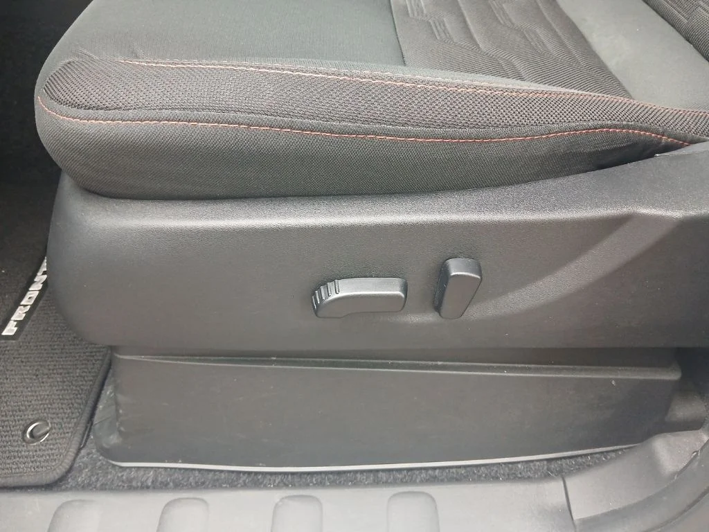 Used 2024 Gray Nissan PRO-X image 30