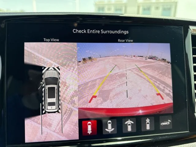 Used 2025 Red Chrysler Pinnacle image 17