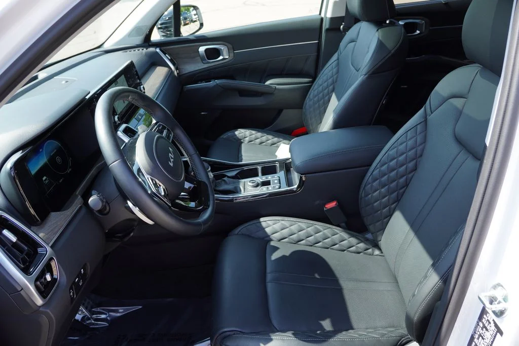 Used 2023 Glacial White Pearl Kia X-Line SX Prestige image 15