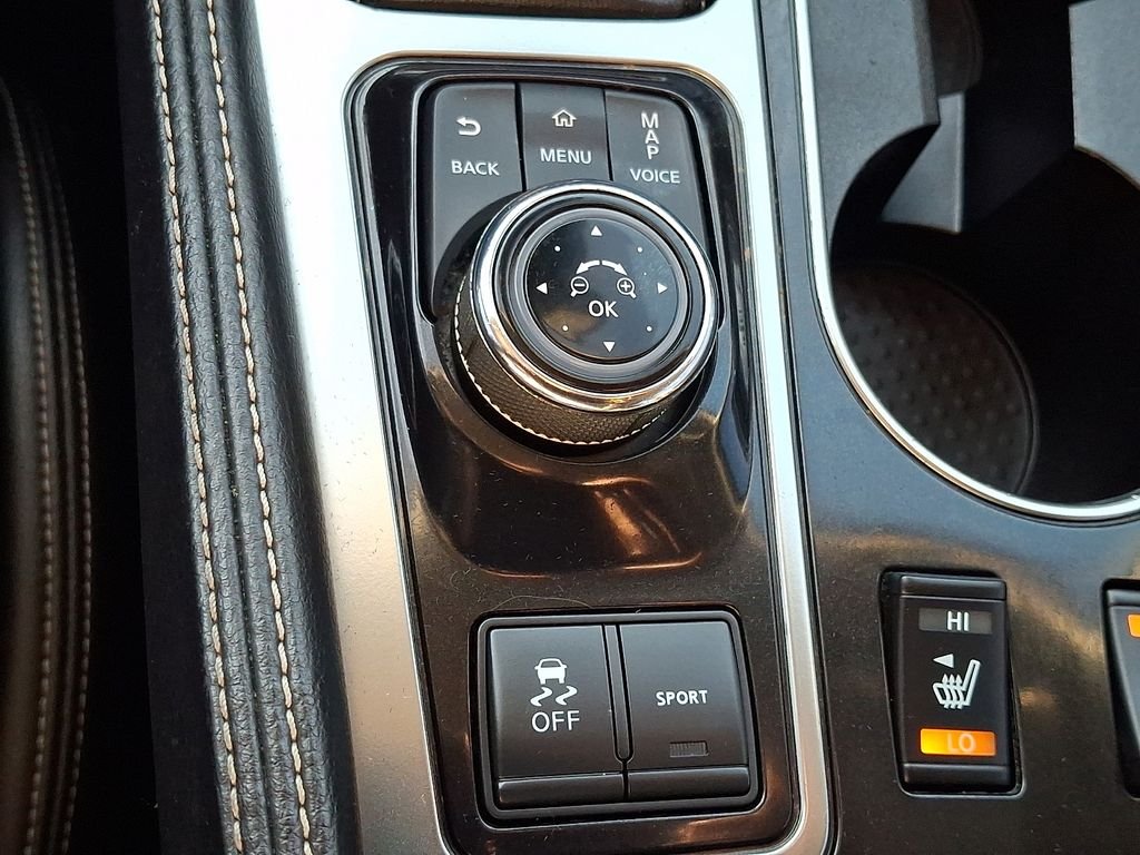 Used 2020 Black Nissan 3.5 SL image 26