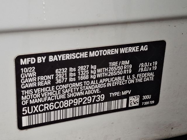 Certified Used 2023 Alpine White BMW xDrive40i image 28